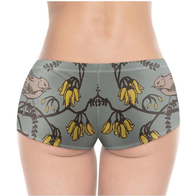 Fantails in Green Hot Pants